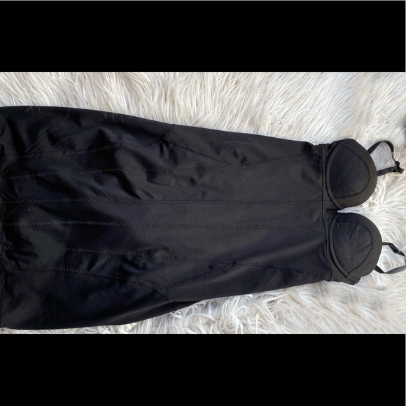 SOLD✔️ H&M Satin slip Dress - Picture 3 of 8